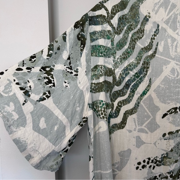 ❤️MAKE OFFER❤️ ANTHROPOLOGIE one size Green Floral Print Kimono Long Duster - Picture 3 of 5